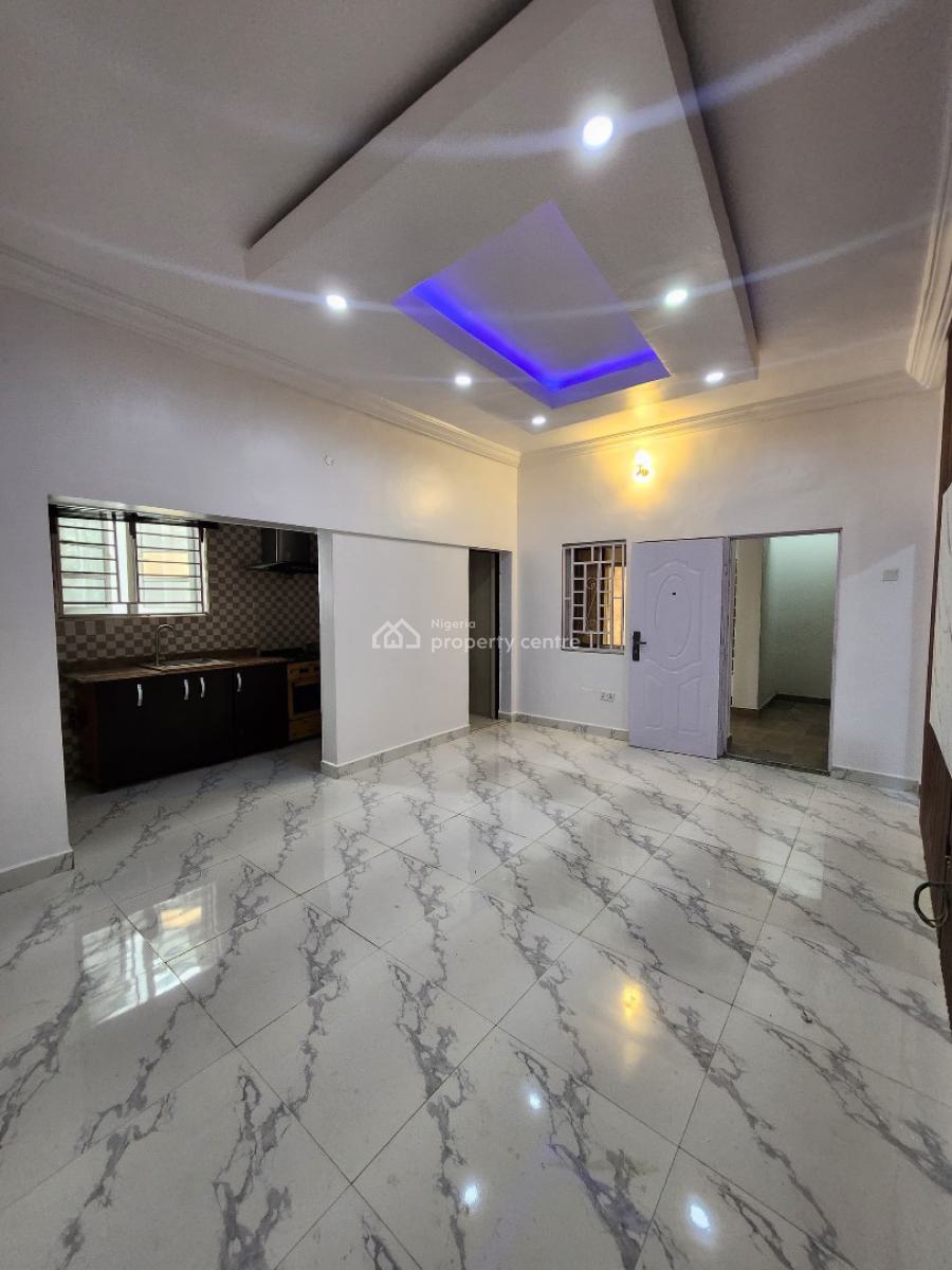 2-bedroom Apartment --, Lekki Phase 1, Lekki Phase 1, Lekki, Lagos, Flat / Apartment for Rent
