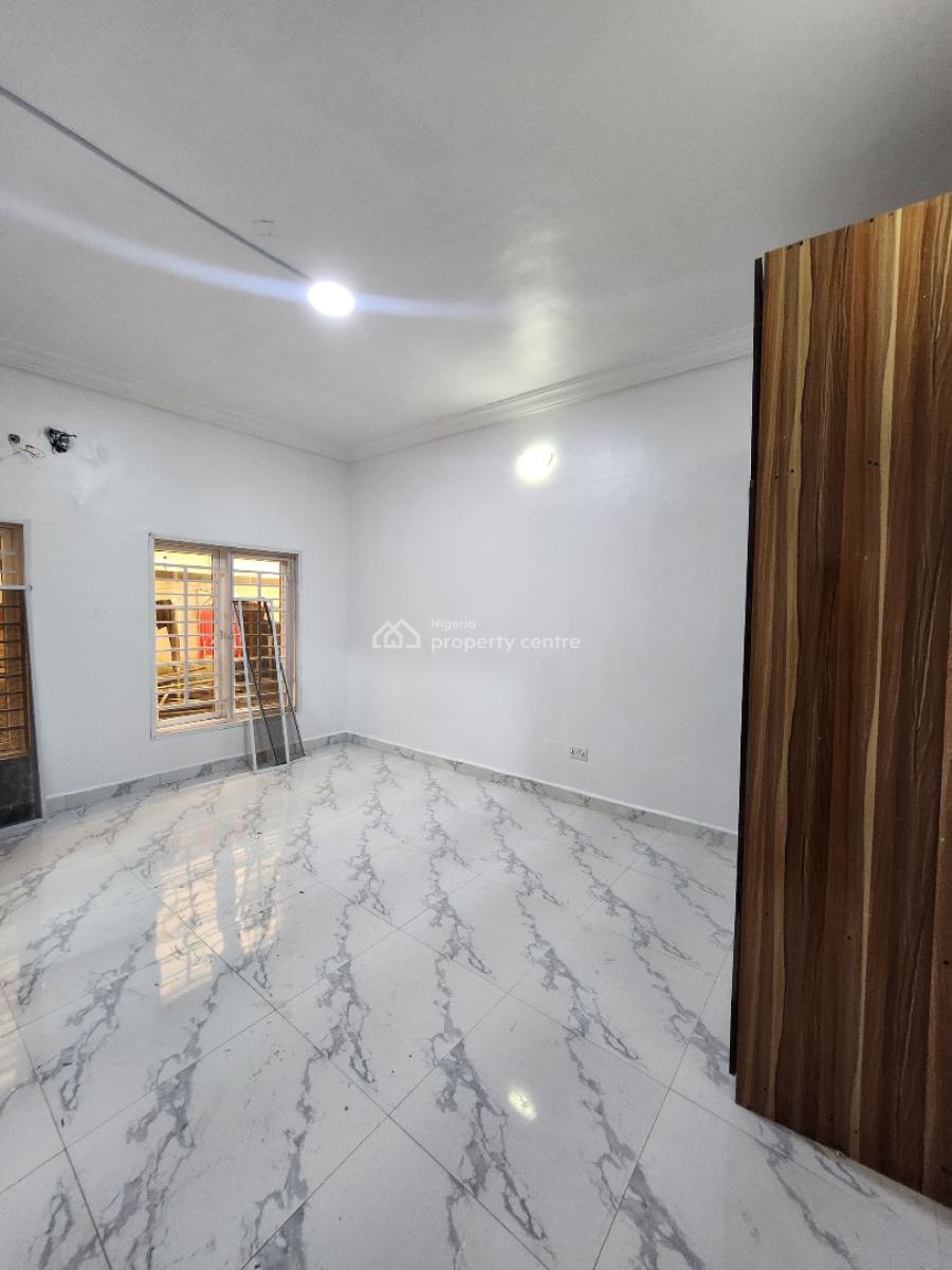 2-bedroom Apartment --, Lekki Phase 1, Lekki Phase 1, Lekki, Lagos, Flat / Apartment for Rent