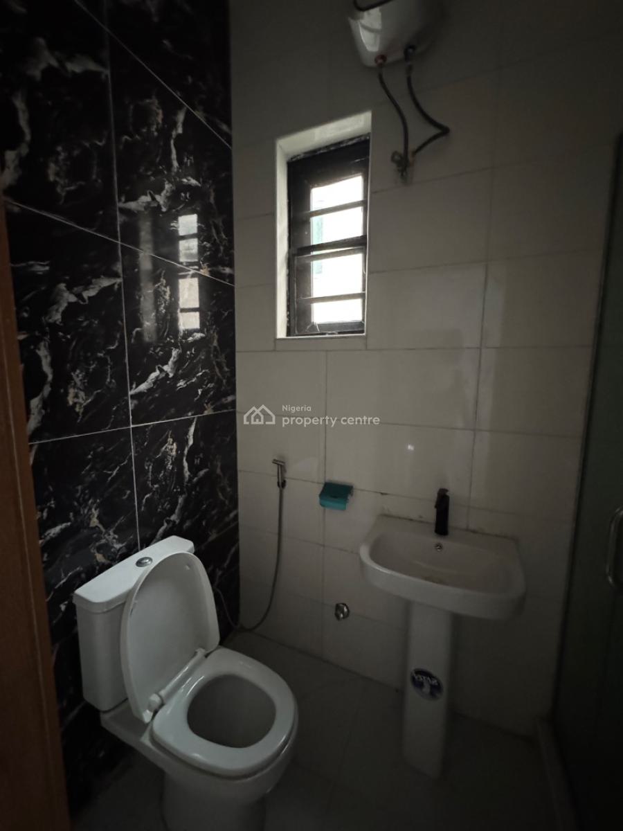 𝐍𝐄𝐖 𝐒𝐏𝐀𝐂𝐈𝐎𝐔𝐒 2 𝐁𝐄𝐃𝐑𝐎𝐎𝐌 𝐀𝐏𝐀𝐑𝐓𝐌𝐄𝐍𝐓, Orchid, Lekki, Lekki Phase 2, Lekki, Lagos, Flat / Apartment for Rent