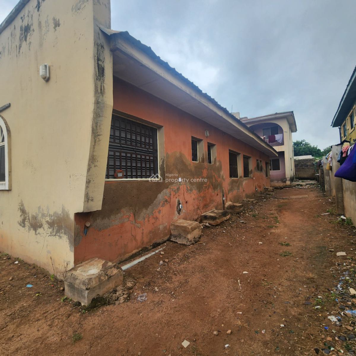 14 Units Room/self-contained Hostel, Under G, Pastor Bode, Ogbomosho North, Oyo, House for Sale