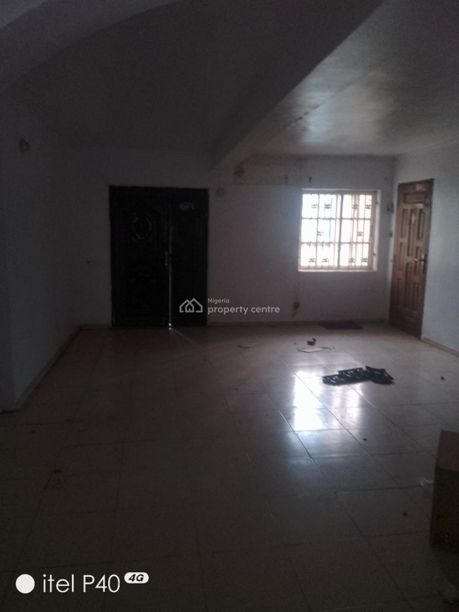 3 Bedroom Flat, Toyin Street, Ikeja, Lagos, Flat / Apartment for Rent