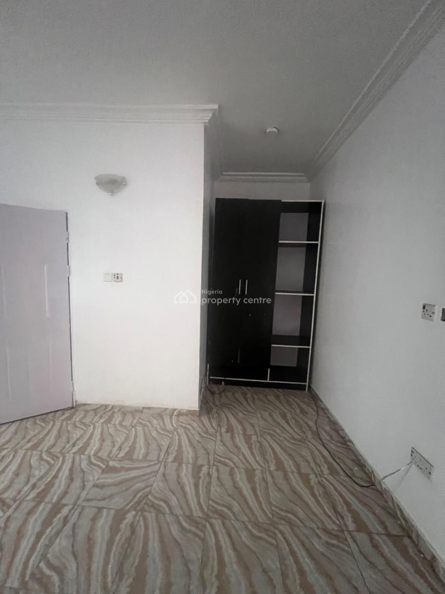 Well Maintained, Tastefully Finished, Newly Renovated Two Bedroom, Agungi, Lekki, Lagos, Flat / Apartment for Rent