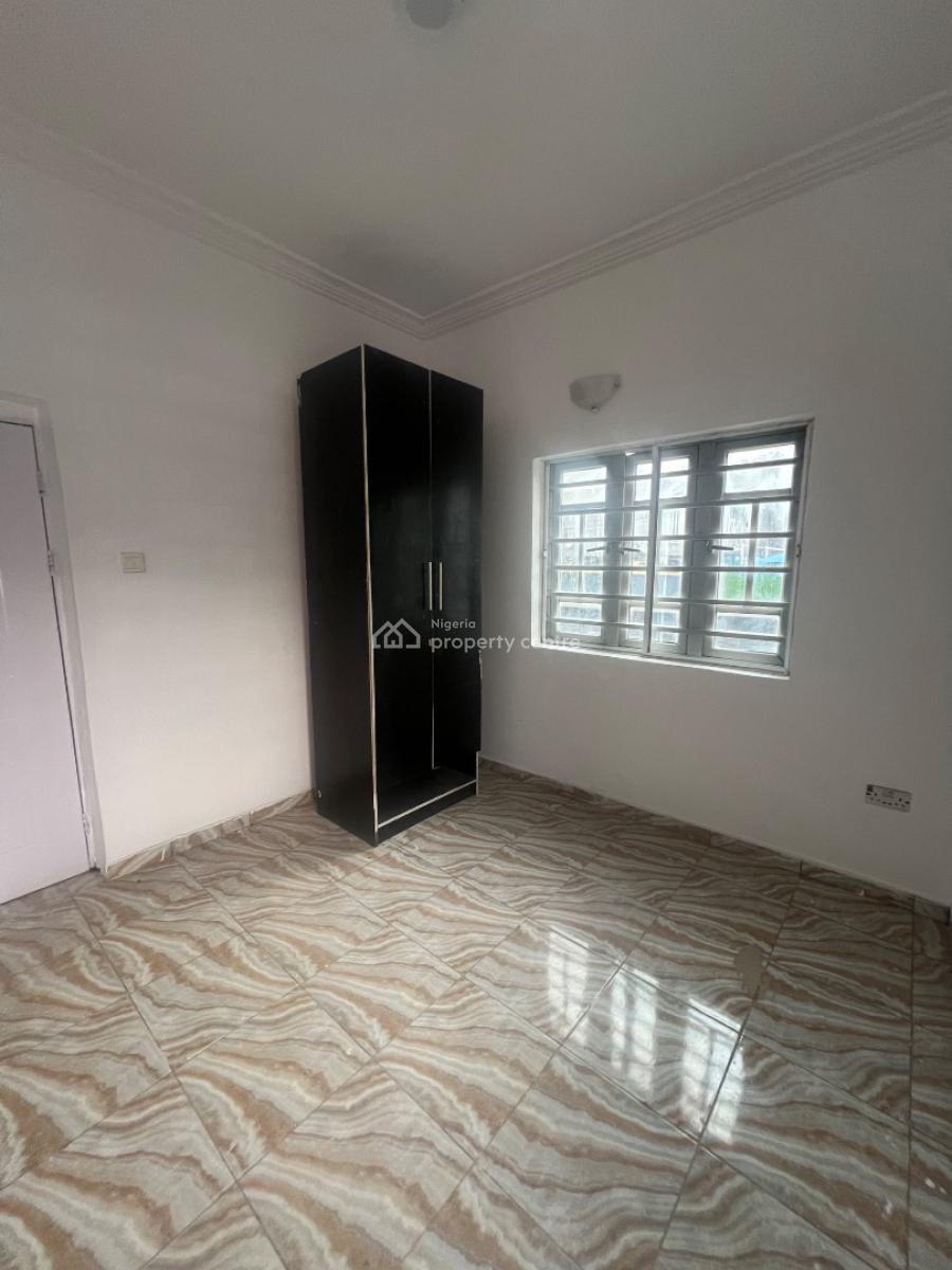 Well Maintained, Tastefully Finished, Newly Renovated Two Bedroom, Agungi, Lekki, Lagos, Flat / Apartment for Rent