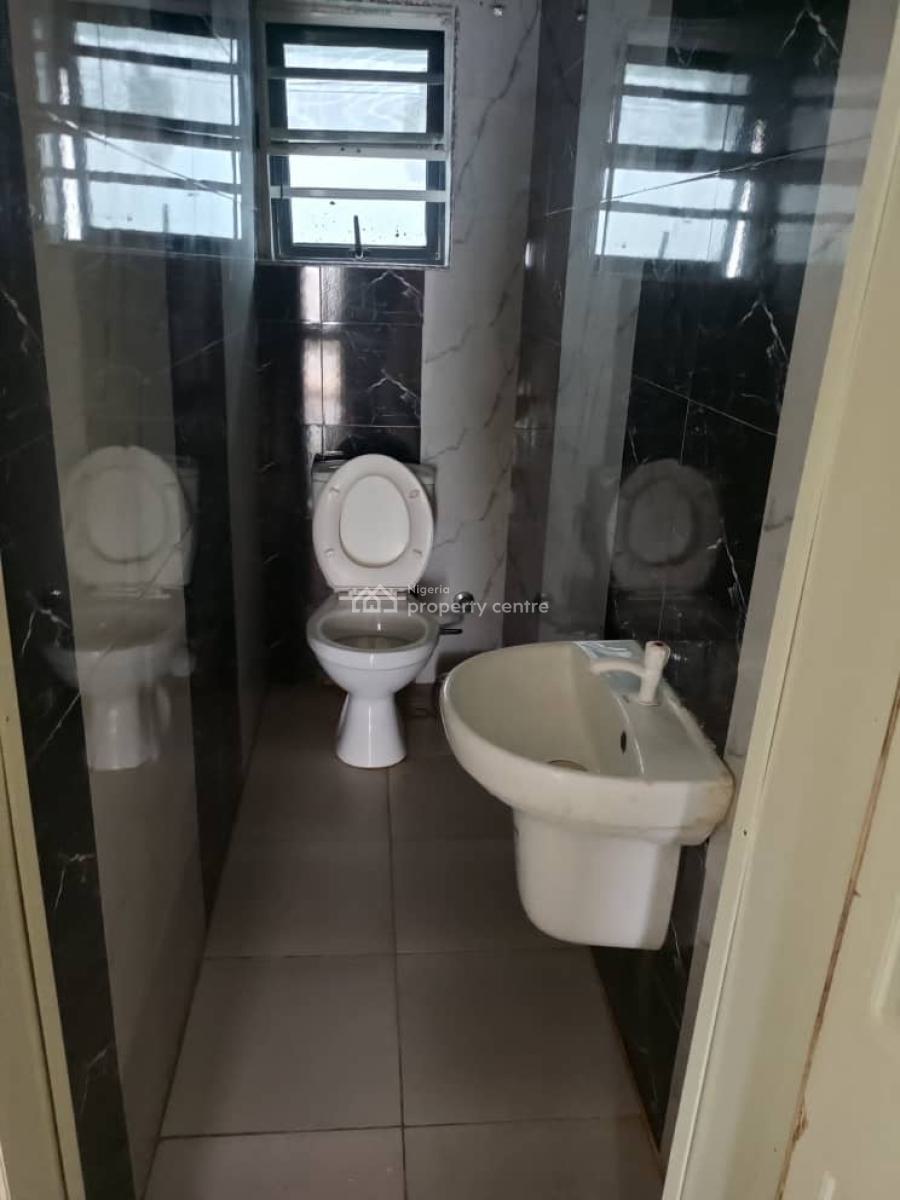 Spacious 4bedroom, Conservation Centre, Lekki, Lagos, Terraced Duplex for Rent