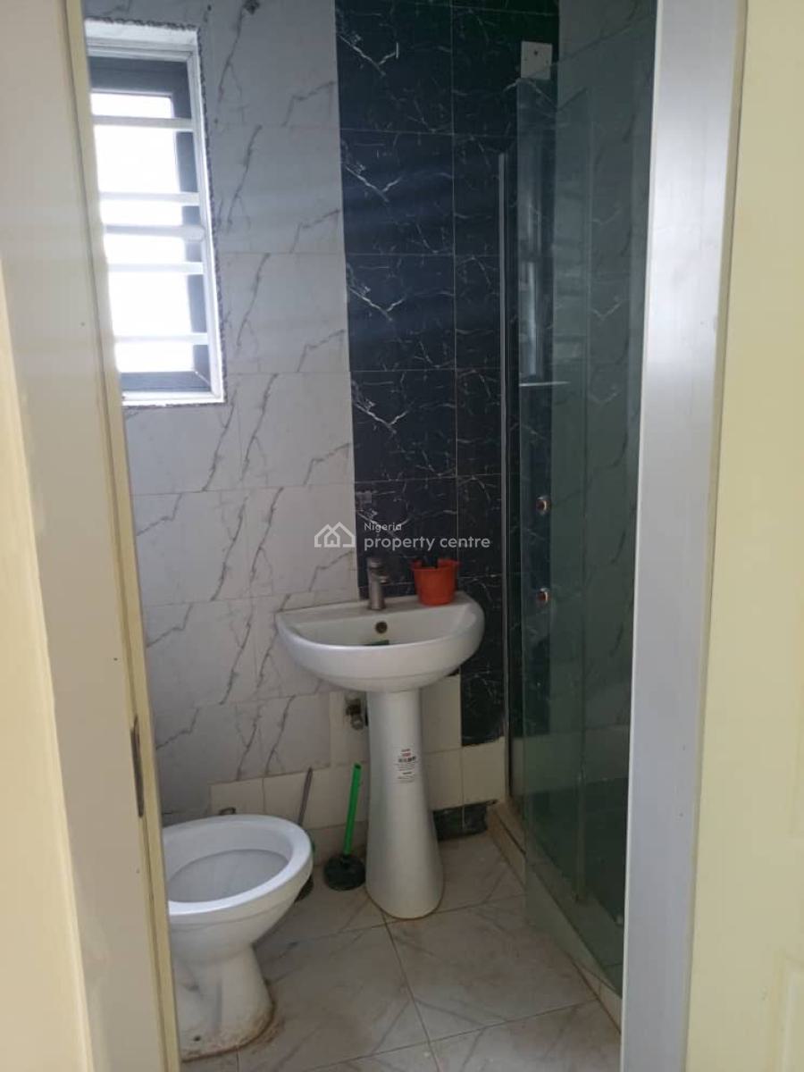 Spacious 4bedroom, Conservation Centre, Lekki, Lagos, Terraced Duplex for Rent