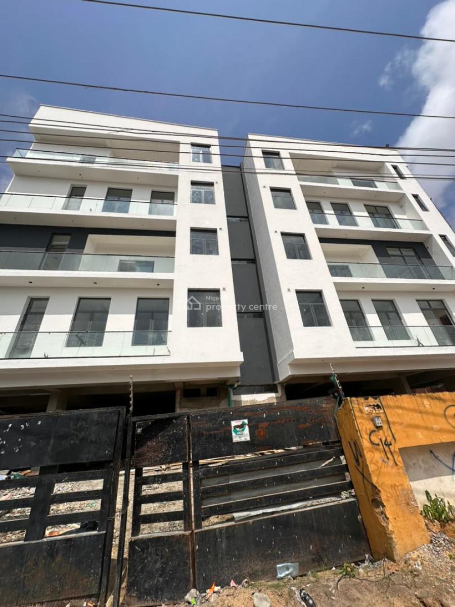 2 Bedroom Apartment with a Bq, Lekki Phase 1, Lekki, Lagos, Block of Flats for Sale