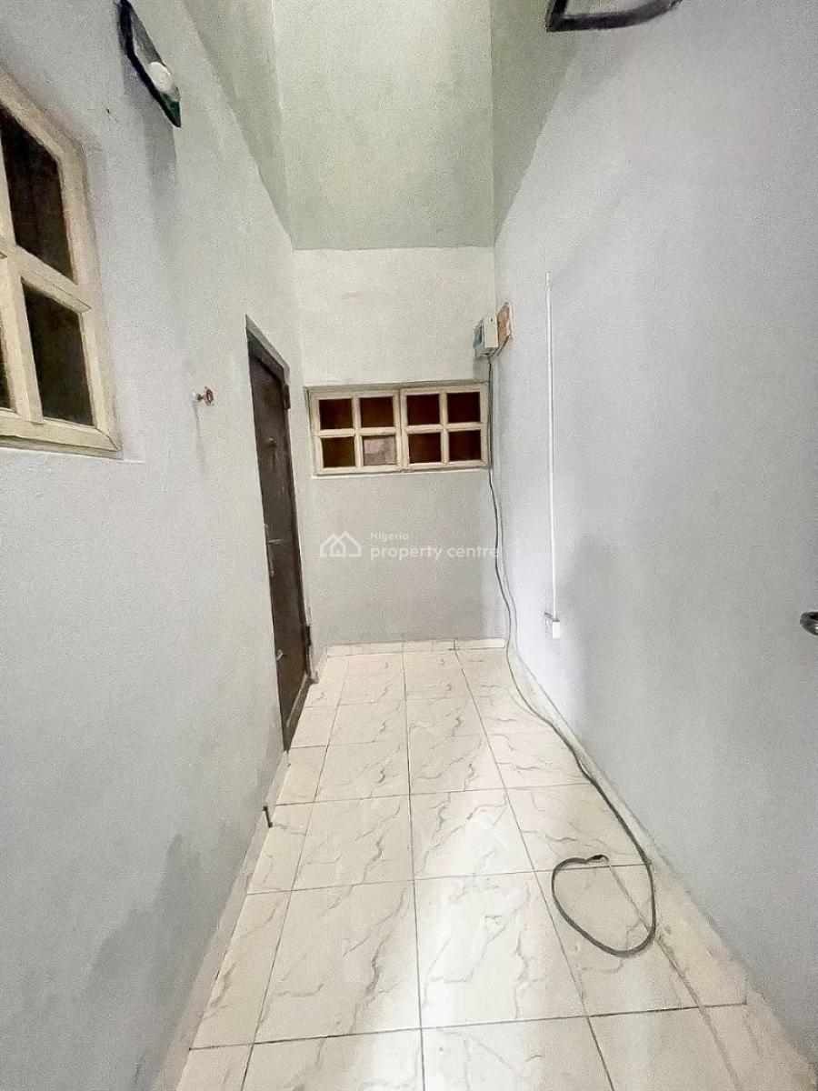 Well-maintained Semi-detached House with Office/residential Flexible, Lekki Phase 1, Lekki, Lagos, Semi-detached Duplex for Rent