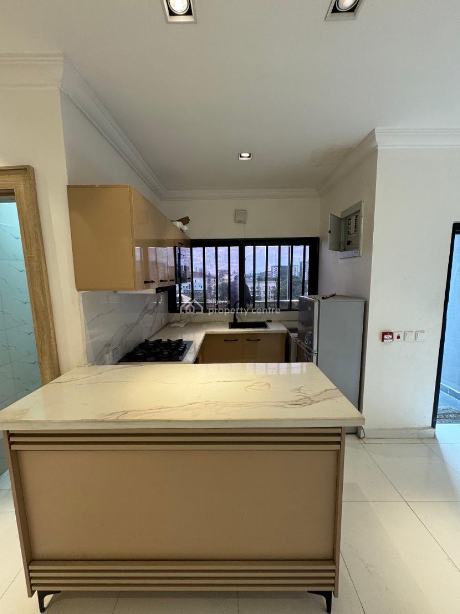 Well Maintained 3 Bedroom Apartment, Ikoyi, Lagos, Flat / Apartment for Rent