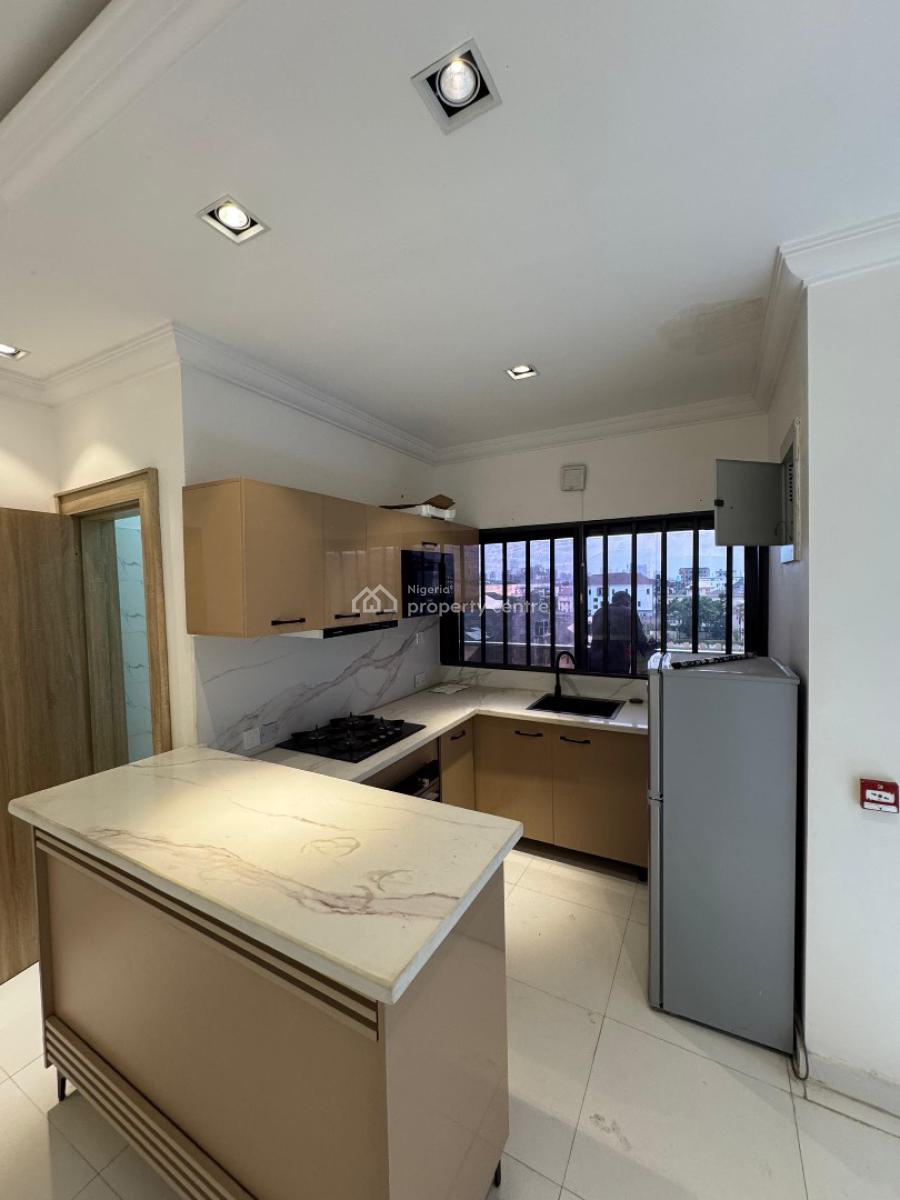 Well Maintained 3 Bedroom Apartment, Ikoyi, Lagos, Flat / Apartment for Rent