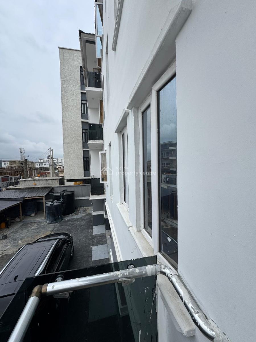 18 Units of Well Maintained Apartment, Ikate, Lekki, Lagos, Flat / Apartment for Rent