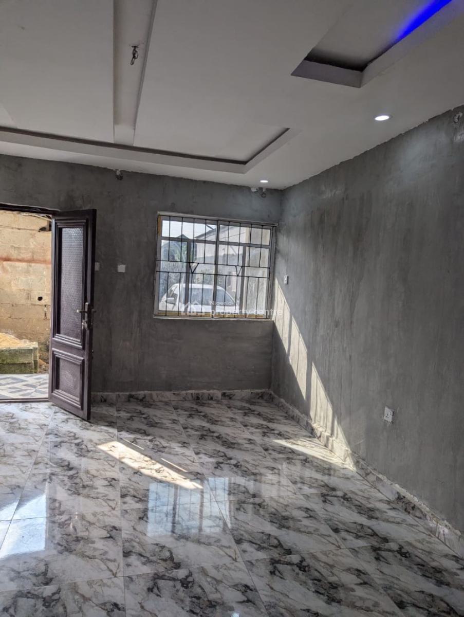 2bedroom Flat, Governor Road, Ikotun, Lagos, Flat / Apartment for Rent