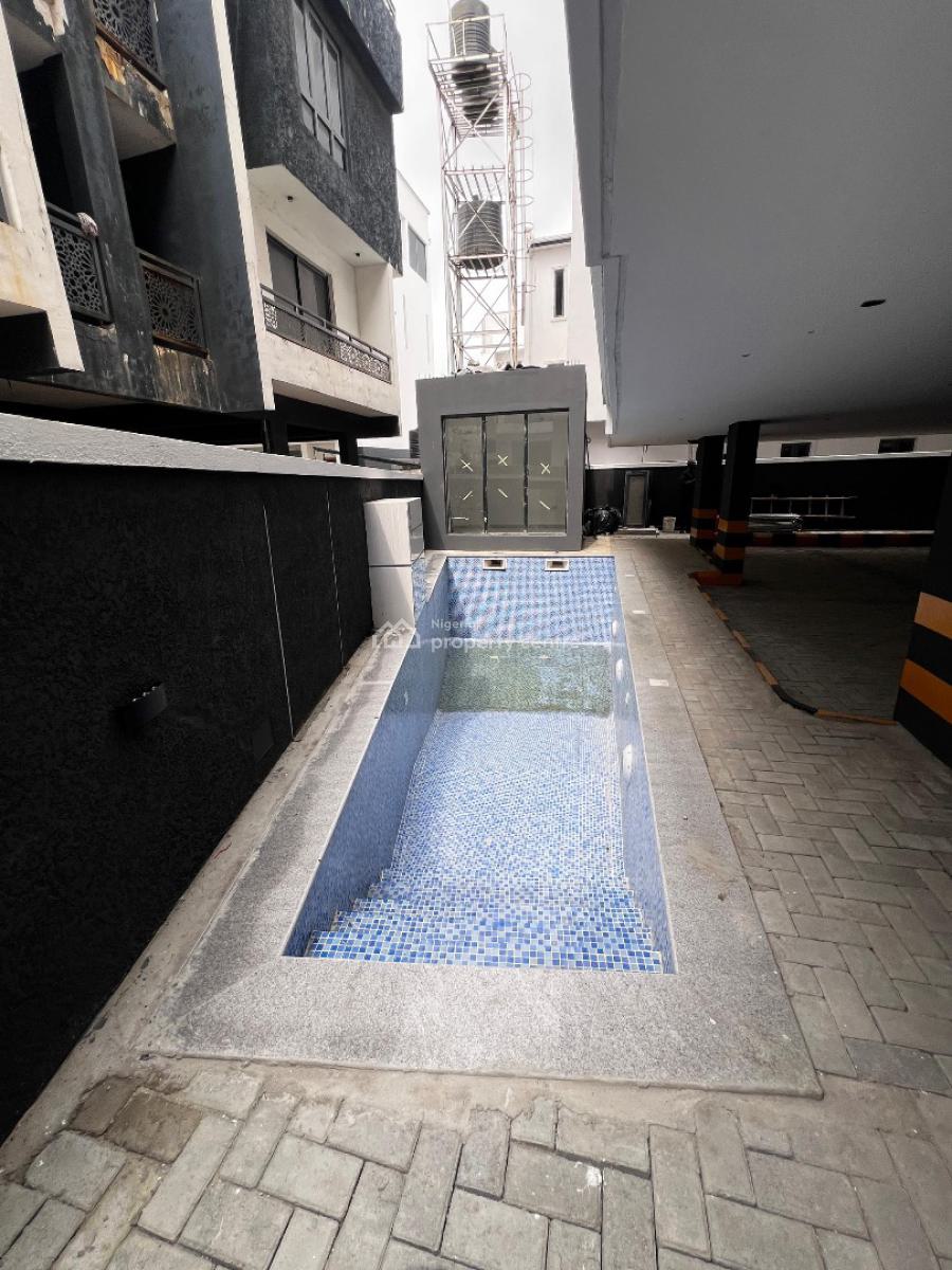 Luxury 2-bedroom Apartment with Pool & Gym in a Secured Estate, Ologolo, Lekki, Lagos, Flat / Apartment for Sale