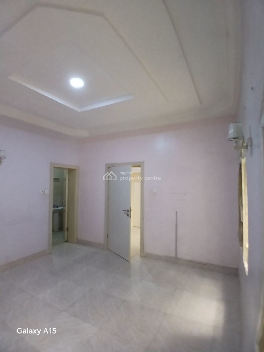 Well Built 4 Beds Duplex with 2 Massive Livingrooms, a Bq,acs&gen, Serene Neighbourhood Tarred Access Road, Mabushi, Abuja, Terraced Duplex for Rent
