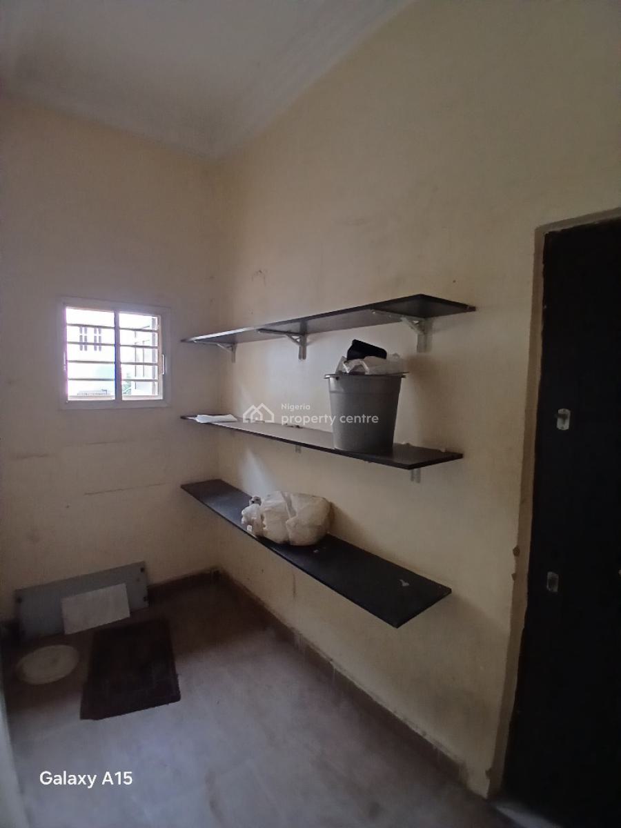 Well Built 4 Beds Duplex with 2 Massive Livingrooms, a Bq,acs&gen, Serene Neighbourhood Tarred Access Road, Mabushi, Abuja, Terraced Duplex for Rent