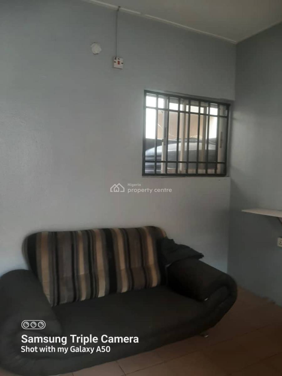 a One Bedroom Apartment with Lovely Kitchen, Lekki Phase 1, Lekki, Lagos, Mini Flat (room and Parlour) for Rent