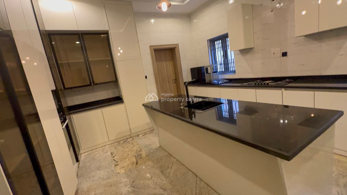 Luxury Finished 7bedroom Mansion + Two Rooms Bq in The Main Heart of, Asokoro Main, Asokoro District, Abuja, Terraced Duplex for Sale
