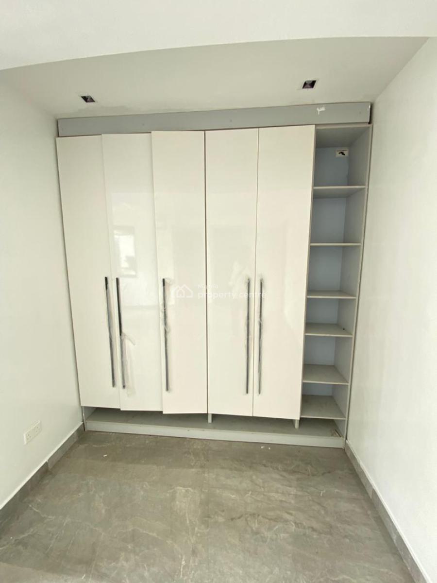 Units of 1, 2 & 3beds Apartments/penthouse Wit Sp & Gym, Lekki Phase 1, Lekki, Lagos, Flat / Apartment for Rent