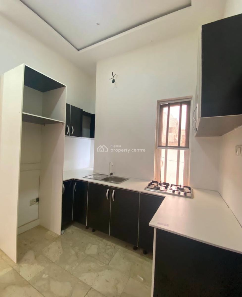 Luxury Studio Apartment with Open Fitted Kitchen in a Secured Location, Osapa, Lekki, Lagos, Flat / Apartment for Rent