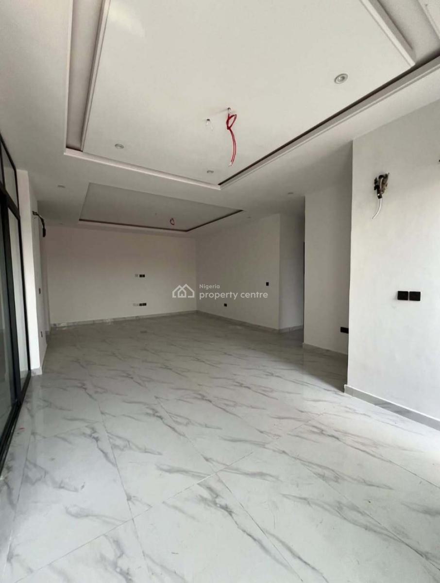 Beautiful 3 Bedroom Apartment, Lekki Phase 1, Lekki, Lagos, Flat / Apartment for Rent