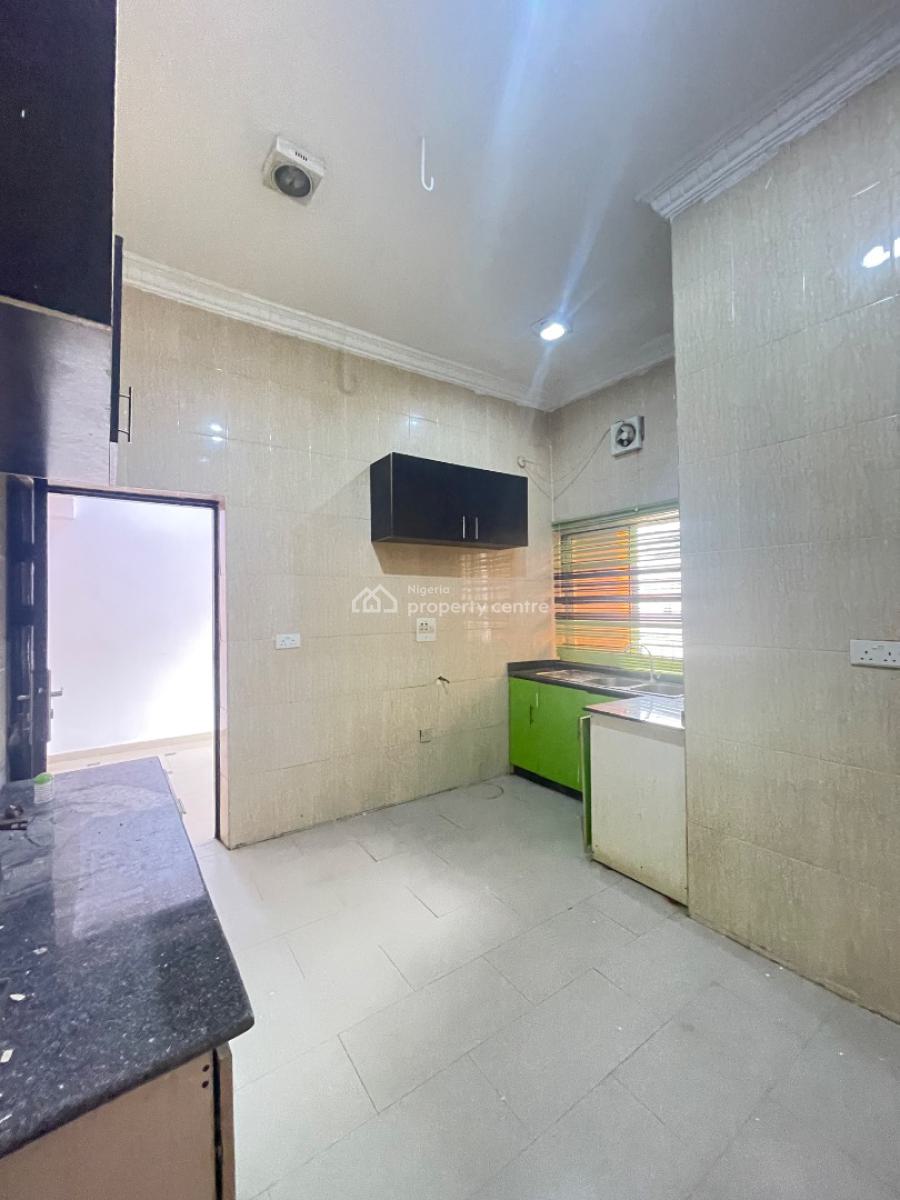 Luxury 3 Bedroom Apartment,in Secured Estate,gym and Swimming Pool, Located Inside an Estate,good Road,interlock, Sangotedo, Ajah, Lagos, Flat / Apartment for Rent