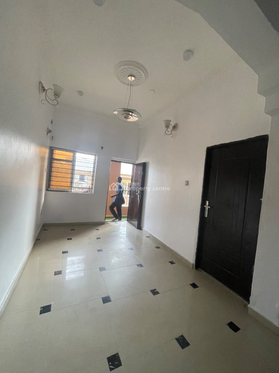 Luxury 3 Bedroom Apartment,in Secured Estate,gym and Swimming Pool, Located Inside an Estate,good Road,interlock, Sangotedo, Ajah, Lagos, Flat / Apartment for Rent