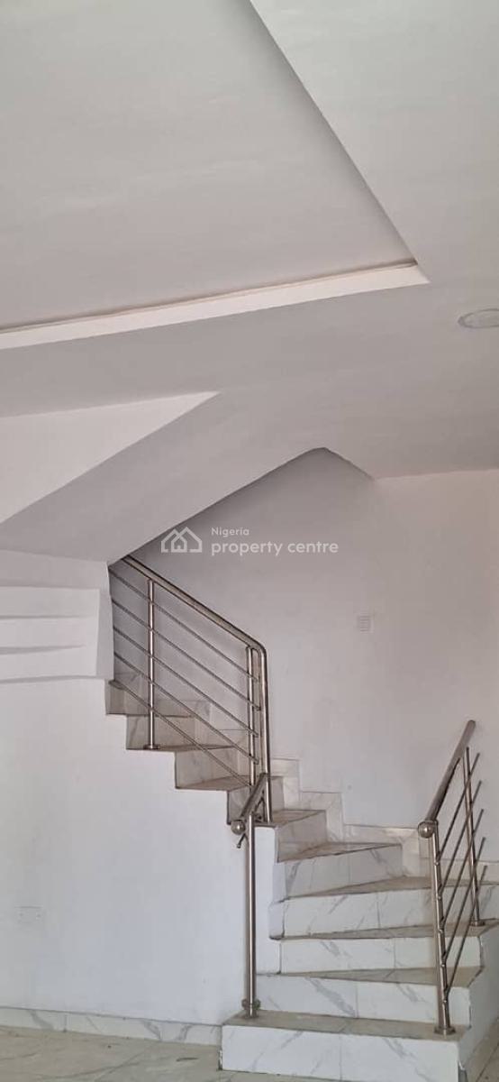 Super Deal That Has a B Q, Extension, Harris Drive, Vgc, Lekki, Lagos, Semi-detached Duplex for Rent
