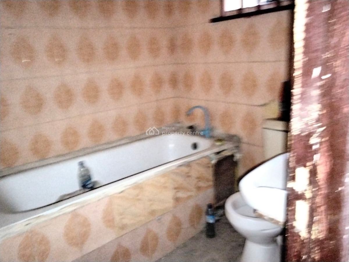 2 Bedroom Flat, Ground Floor at Palmgrove,, 2 Bedroom Flat, Ground Floor at Palmgrove,, Palmgrove, Shomolu, Lagos, Flat / Apartment for Rent