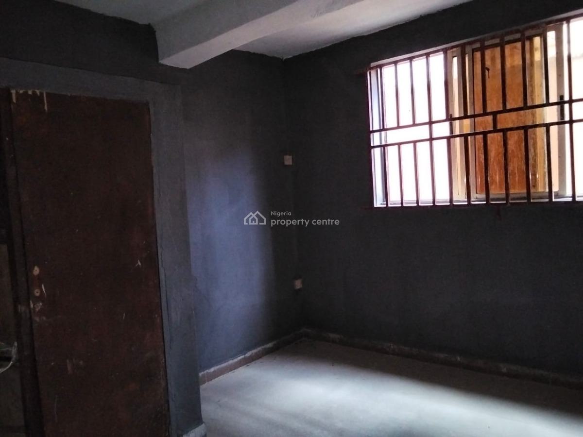 2 Bedroom Flat, Ground Floor at Palmgrove,, 2 Bedroom Flat, Ground Floor at Palmgrove,, Palmgrove, Shomolu, Lagos, Flat / Apartment for Rent