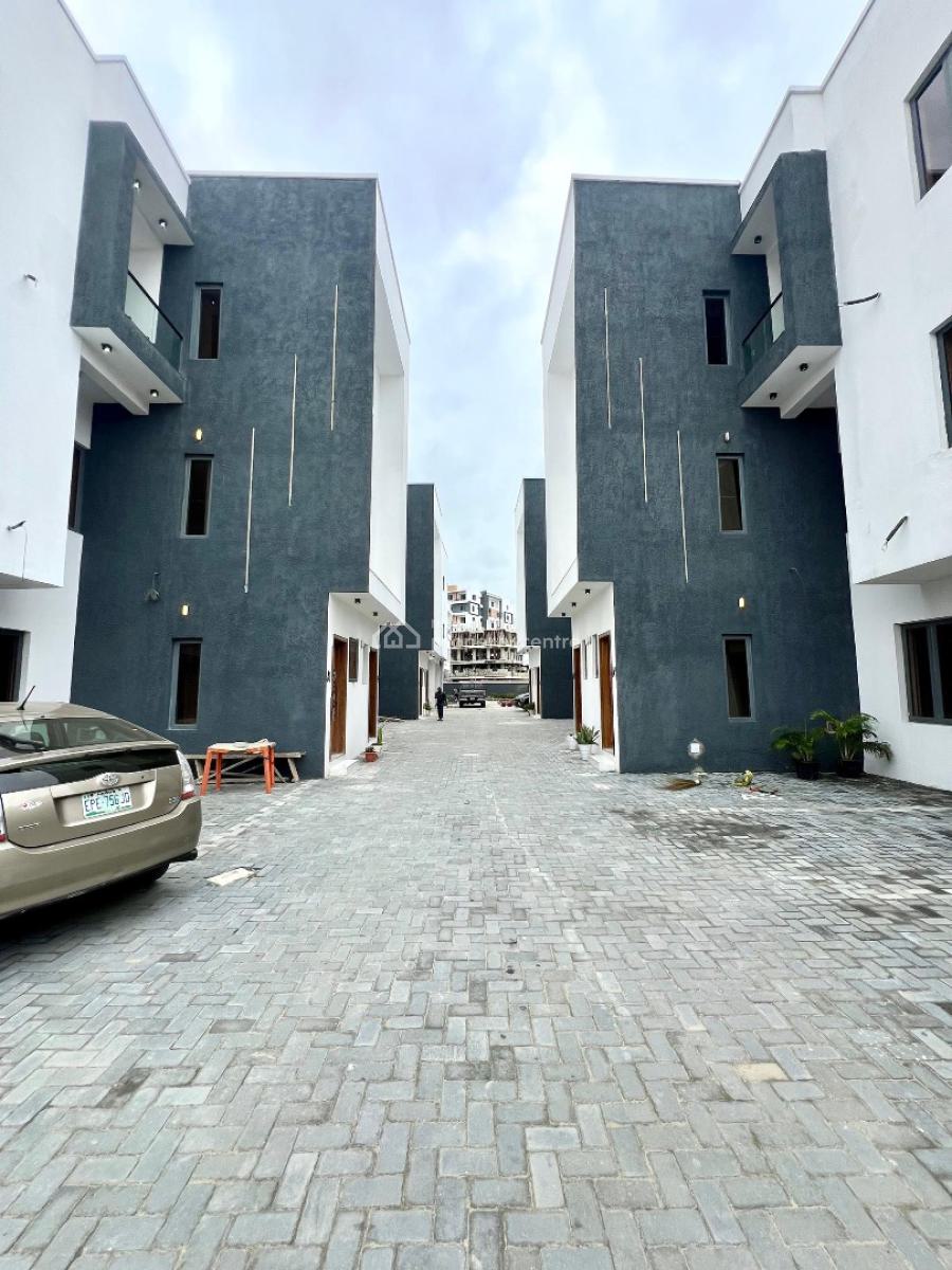 Well Finsihed 4bed Terrace Duplex with a Bq in Lekki Phase 1, Lekki Phase 1,lekki ,lagos ,nigeria, Lekki Phase 1, Lekki, Lagos, Terraced Duplex for Sale