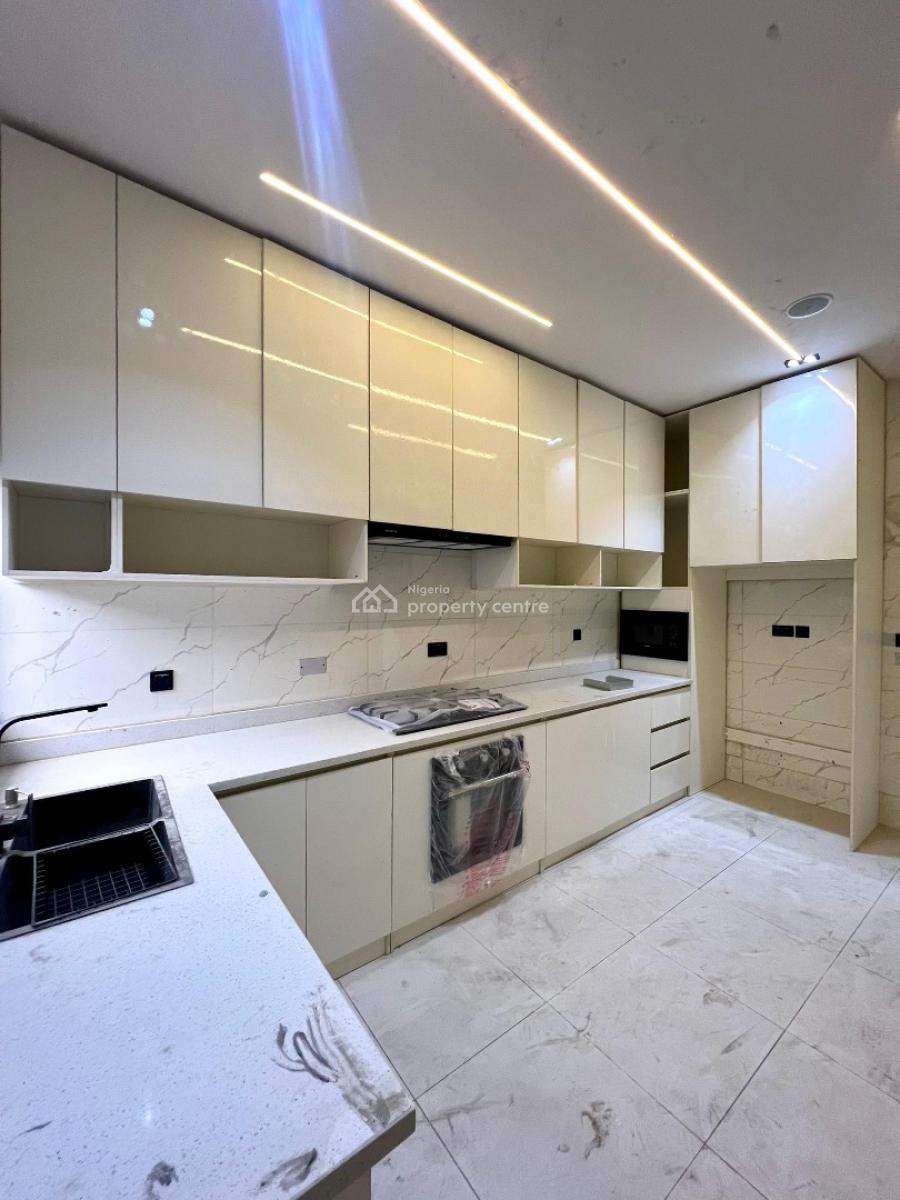 Well Finsihed 4bed Terrace Duplex with a Bq in Lekki Phase 1, Lekki Phase 1,lekki ,lagos ,nigeria, Lekki Phase 1, Lekki, Lagos, Terraced Duplex for Sale