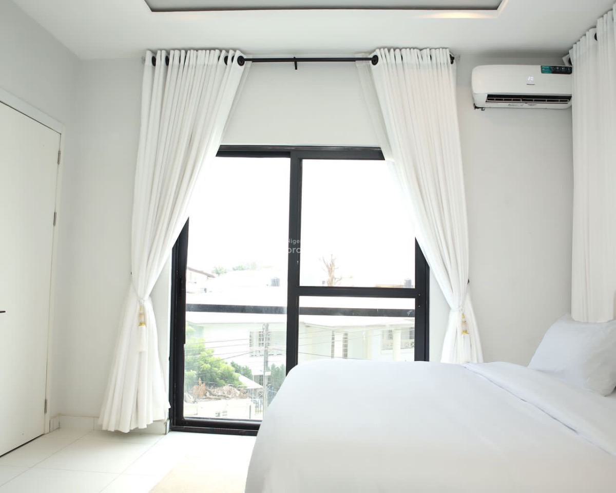 Book This Cute 🥰  Luxurious 2 Bedroom Apartment, Lekki Phase 1, Lekki, Lagos, Flat / Apartment Short Let