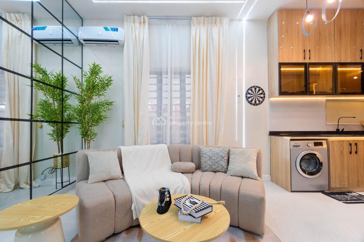 Any 1bedroom Service Apartment for 3 Month Booking Lekki Phase 1 1.7-1, Lekki Phase 1, Lekki, Lagos, Flat / Apartment Short Let