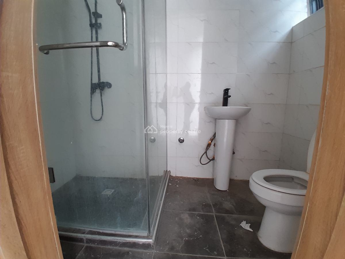 2 Bedroom Flat / Apartment, Igboefon, Lekki, Lagos, Flat / Apartment for Sale
