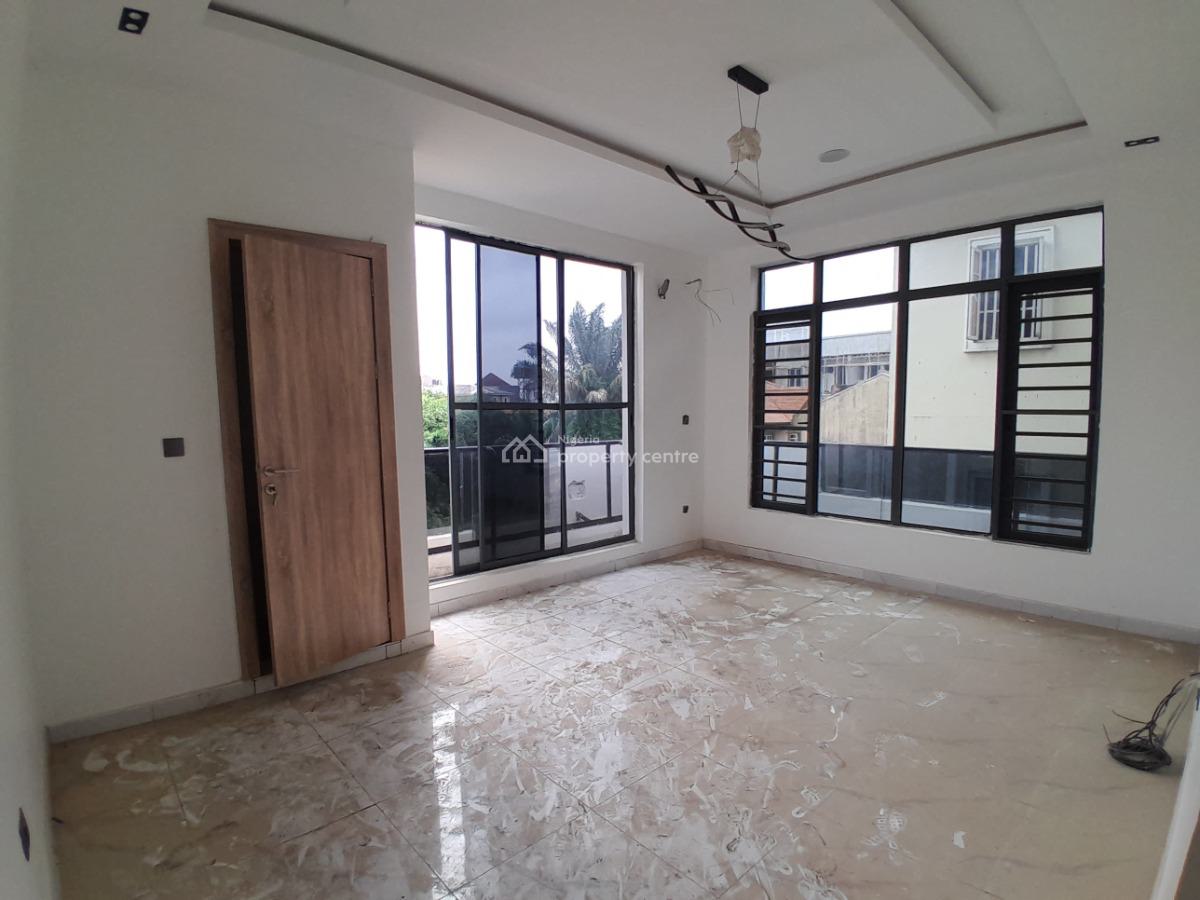 2 Bedroom Flat / Apartment, Igboefon, Lekki, Lagos, Flat / Apartment for Sale