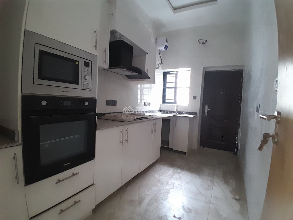 2 Bedroom Flat / Apartment, Igboefon, Lekki, Lagos, Flat / Apartment for Sale