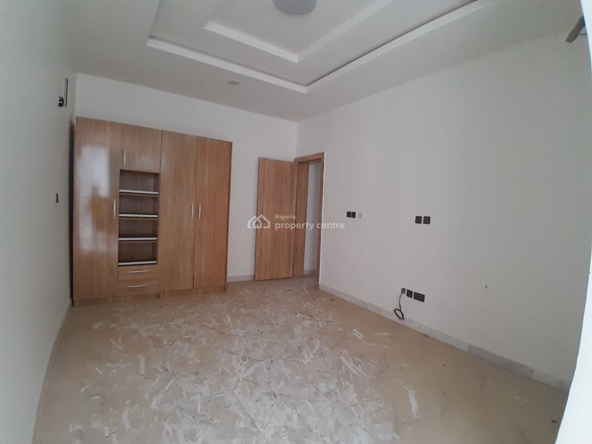 2 Bedroom Flat / Apartment, Igboefon, Lekki, Lagos, Flat / Apartment for Sale