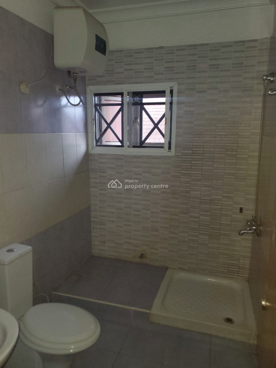 Well Maintained 3 Bedroom Terrace Duplex, Osapa London, Osapa, Lekki, Lagos, Terraced Duplex for Sale