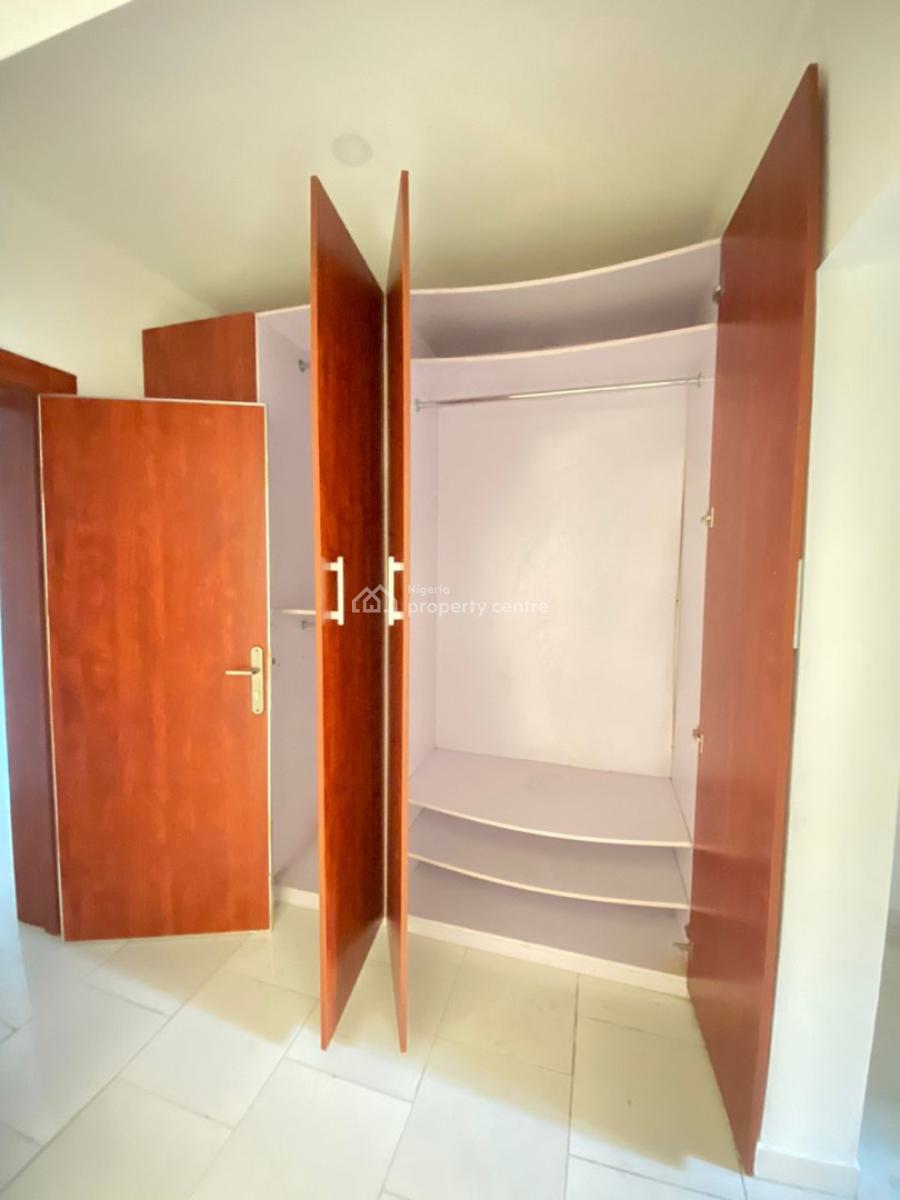 Standard and Clean 2-bedroom Flat with Bq, Victoria Island (vi), Lagos, Flat / Apartment for Rent