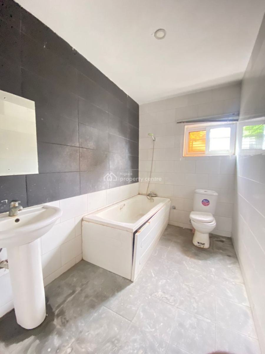 Standard and Clean 2-bedroom Flat with Bq, Victoria Island (vi), Lagos, Flat / Apartment for Rent