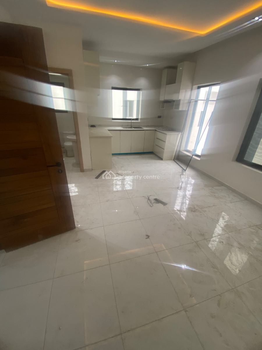 Brand New 2bed Flat Lekki, Lekki, Lekki Phase 1, Lekki, Lagos, Flat / Apartment for Rent