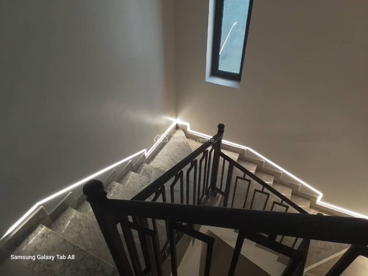 Top Notch 5 Bedroom + Bq, Guzape District, Abuja, Detached Duplex for Sale