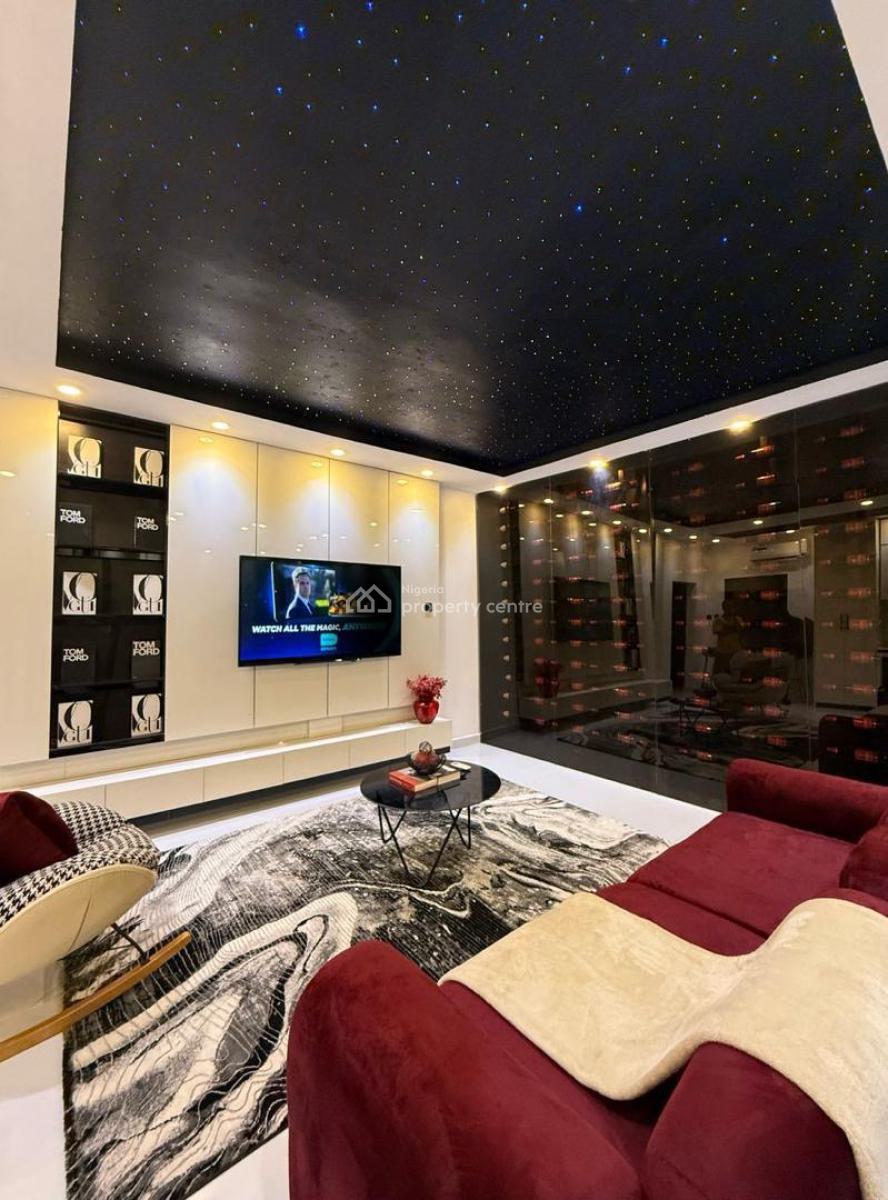 Deluxe Max 1 Bedroom Apartment with a Private Cinema, &  Bathub, Chevron, Lekki, Lagos, Mini Flat (room and Parlour) Short Let