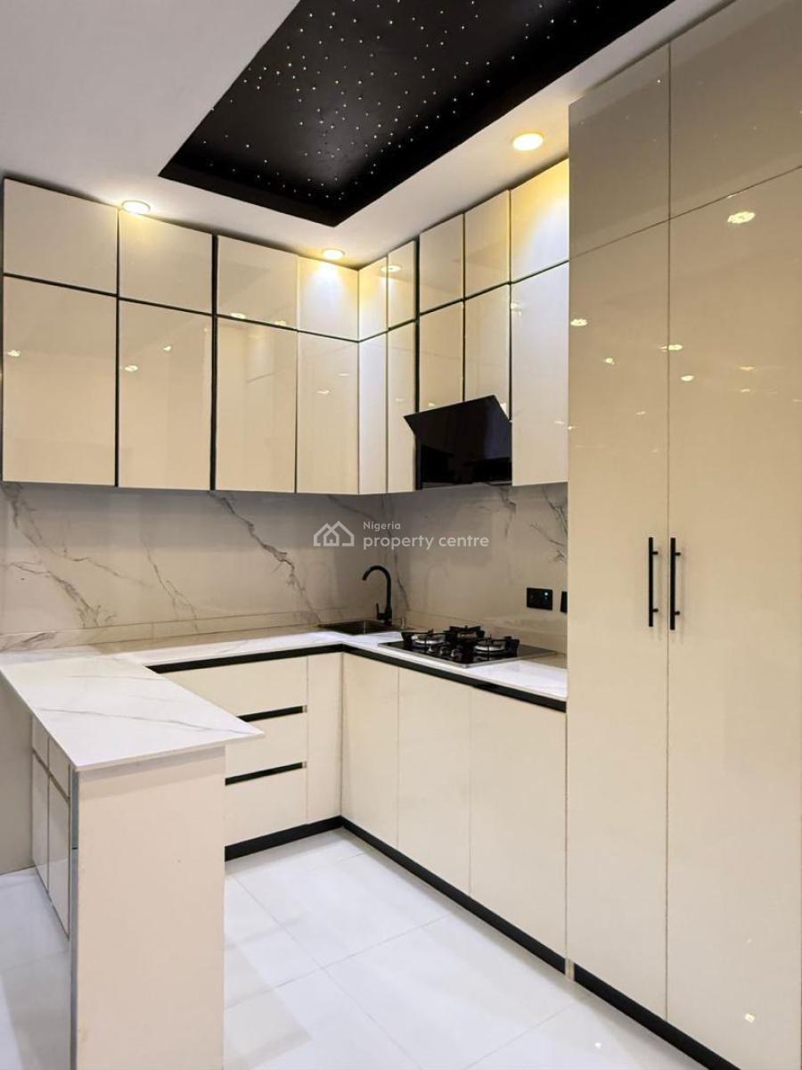 Deluxe Max 1 Bedroom Apartment with a Private Cinema, &  Bathub, Chevron, Lekki, Lagos, Mini Flat (room and Parlour) Short Let
