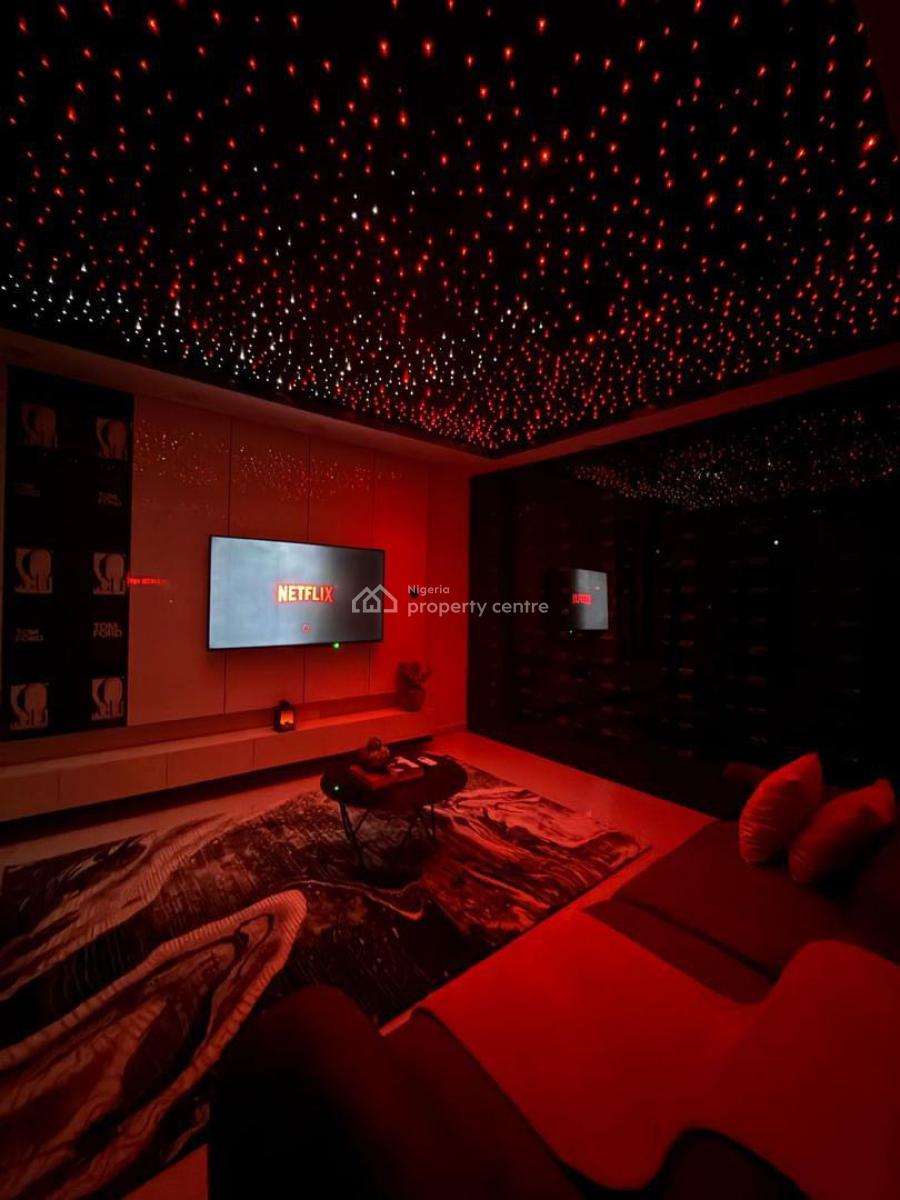 Deluxe Max 1 Bedroom Apartment with a Private Cinema, &  Bathub, Chevron, Lekki, Lagos, Mini Flat (room and Parlour) Short Let