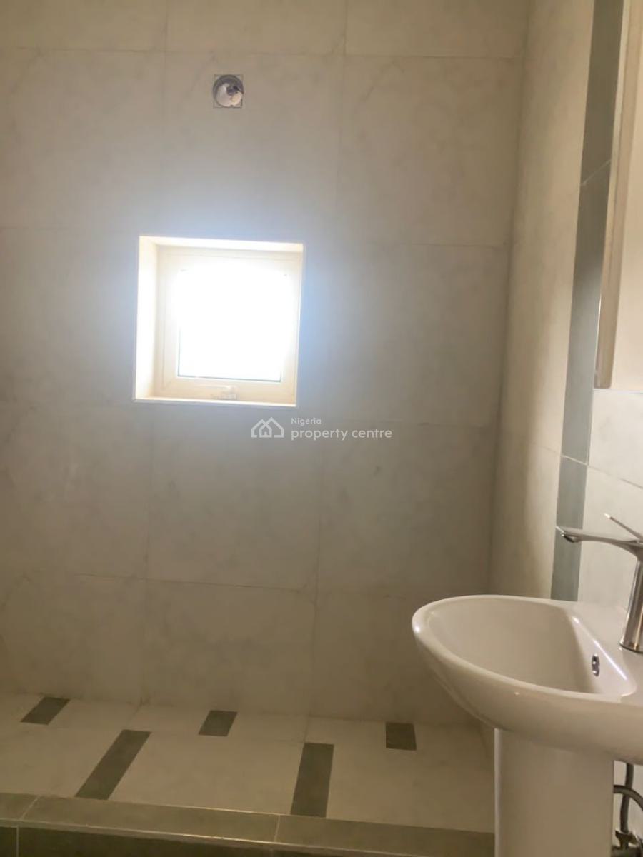 Almost Brand New 3 Bedroom Flat Upstairs in in a Nice Estate, Badore, Ajah, Lagos, House for Rent