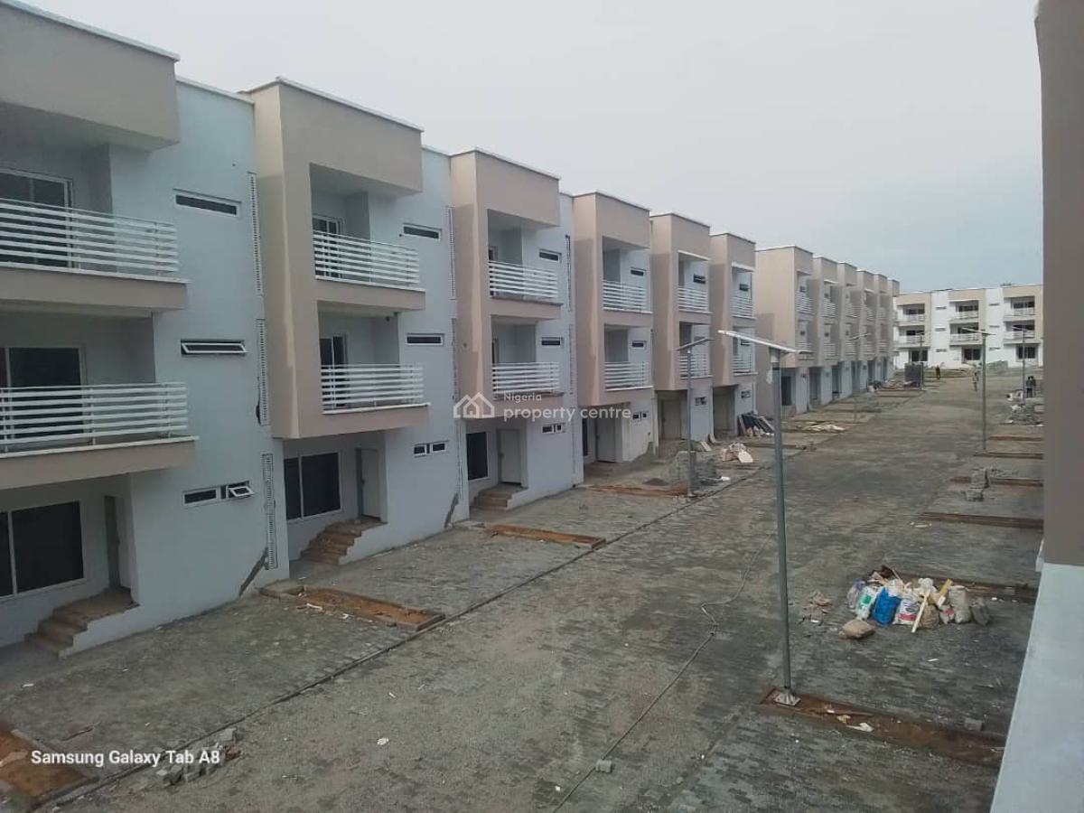 Well Built 4 Bedroom Terrace Duplex, Utako, Abuja, Terraced Duplex for Sale