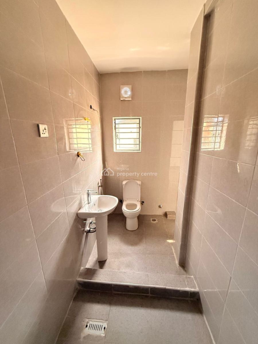 Luxury 2 Bedroom Flat  Lifecamp, Lifecamp, Life Camp, Abuja, Block of Flats for Sale