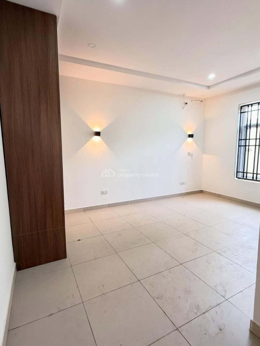 Newly Built 5 Bedroom Terrace Duplex with a Room Bq, Guzape District, Abuja, Terraced Duplex for Rent