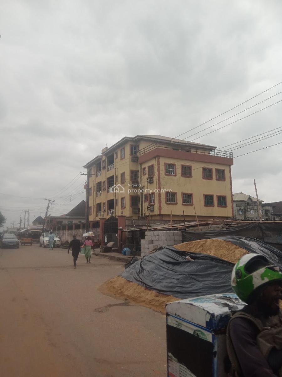 Spacious All Rm Ensuite 3 Bedroom Flat, Off Osolo Way By  Aiye Bus Stop, Isolo, Lagos, Flat / Apartment for Rent