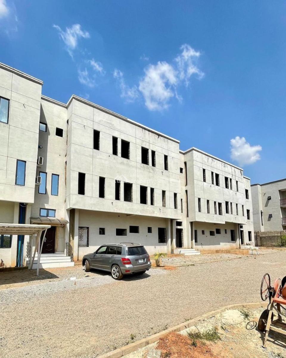 Distressed Four Bedrooms Terrace Duplex with Bq, Just Behind Games Village Estate, Kaura, Abuja, Terraced Duplex for Sale